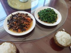 -俺家菜馆(百里峡店)