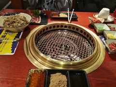 -喜牛烧肉酒场·黑金店(威高广场店)