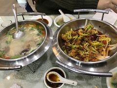 -杨记小骨头羊杂馆(南五马路店)
