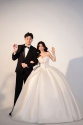 -MAO亲爱的猫婚纱摄影工作室