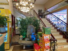 等位区-清真马家美食城•海鲜•青岛菜•火锅(延安三路店)