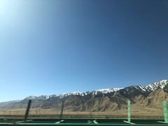 -橡皮山