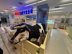 -红星前进面包牛奶公司(君太店)