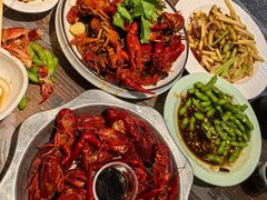 -老街烧烤大排档·地道湖北菜·龙虾馆(汉口火车站店)