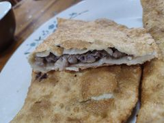 -敖特尔布里亚特美食坊(世纪花苑店)