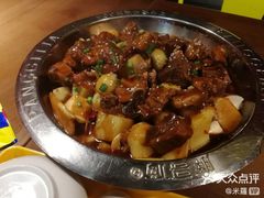 -胖哥俩肉蟹煲(湖滨银泰in77店)
