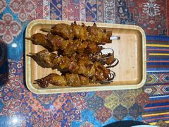 -乡村馕坑肉·烧烤·新疆菜·本地人更爱吃(阿勒泰首店)
