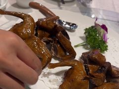 红烧乳鸽-光明招待所(邦凯科技园店)