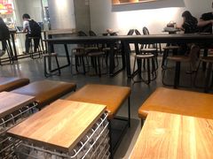 大堂-喜茶(深圳东门1234店)