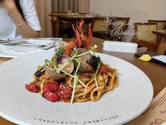 -Mark&Mars Restaurant