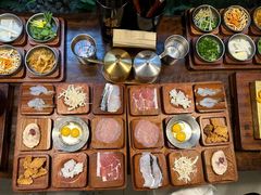 -银米·云南传统过桥米线(双廊黑金冠店)