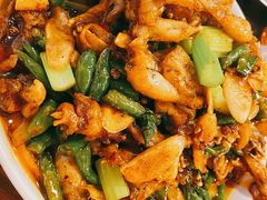 姜爆青蛙-鸿顺老铁锅美蛙鱼府(解放碑店)
