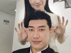 -bobo高端证件照工作室(三元桥店)