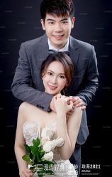 -现代经典婚纱摄影