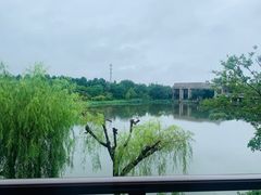 -上海怡沁园度假酒店