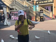 -王府井奥莱临潼小镇(临潼店)