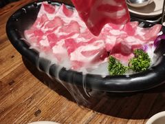 -东巴人鱼豆花火锅(幸福街店)
