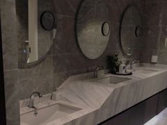 -齐玉齿科JADENTAL