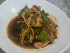 -YI PIN JU 一品居中餐厅 中国超市