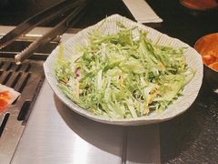 -臻牛烤肉