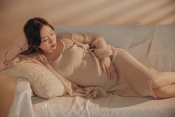 点击看大图 -专注孕妇照亲子照·纪田摄影