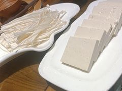 -亮欢寨酸汤鱼(沙冲路店)