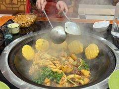 -黑土风情铁锅炖(兴业路店)