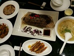 -小龙酒家(桂平路店)