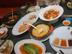 -蝴蝶里·粤菜·点心(滨江龙湖店)