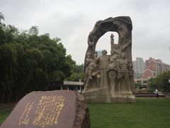 -上海市龙华烈士陵园