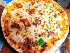 韩式牛肉披萨辣鸡肉披萨双拼-机器人火炉披萨