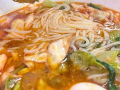 -二钢串叔麻辣烫(华龙大厦店)