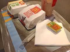 -麦当劳(得来速店)
