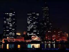 -六合夜市