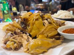 -头上红煨盐鸡·非遗院子餐厅