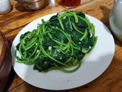 蒜蓉山芋叶-海口滨海新村143号海南老字号炒菜店