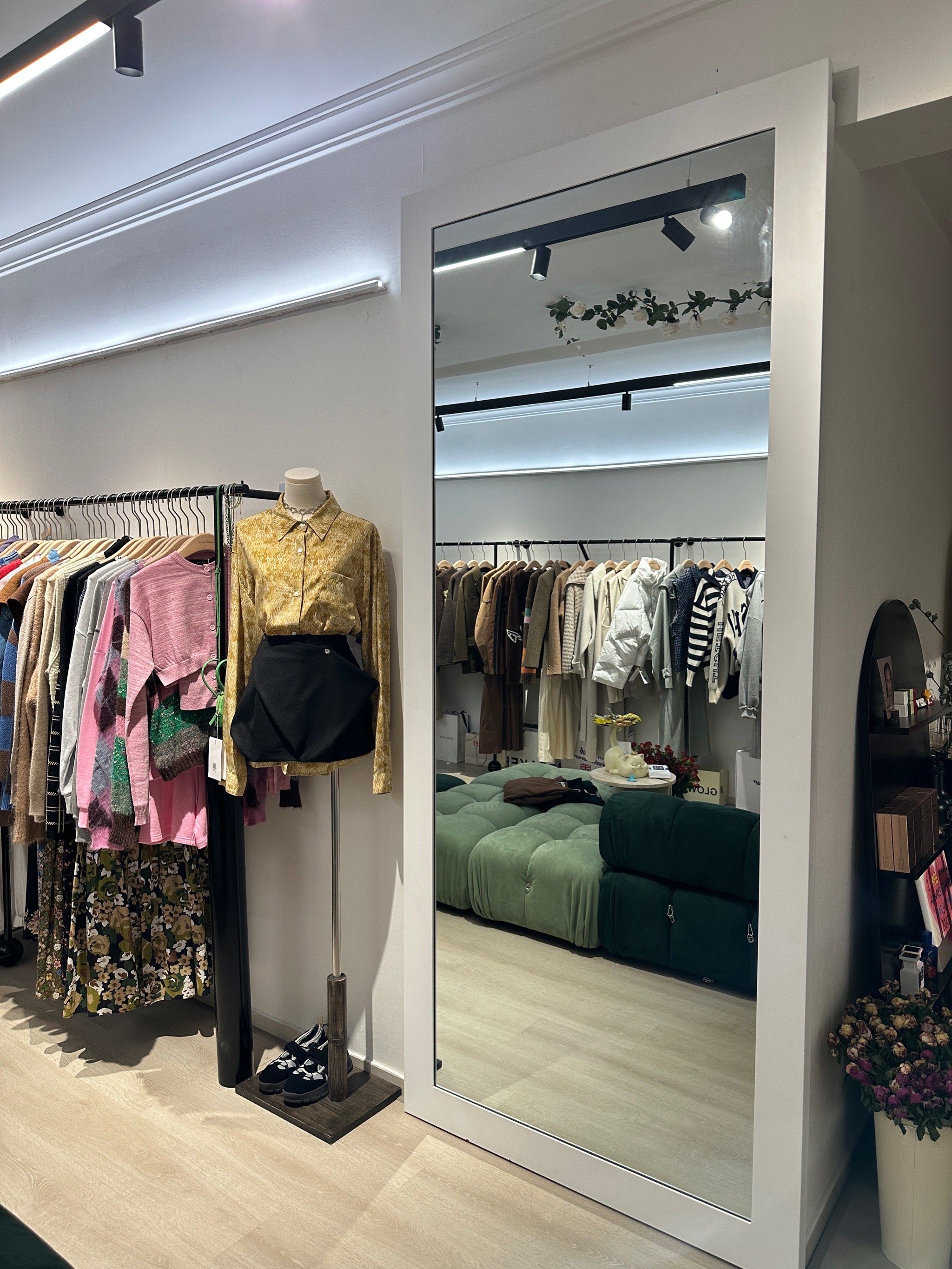 一间韩国服装工作室