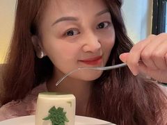 -Fridi Patisserie Cafe