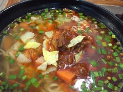岐山臊子面-潼十三肉夹馍(东单店)