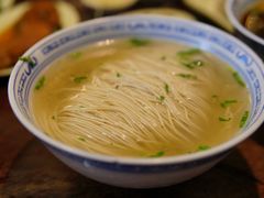 -同得兴 Since·1995 传统苏式面馆(嘉馀坊店)