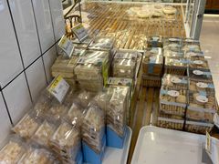 面包甜点陈列柜-老大昌(淮海中路店)