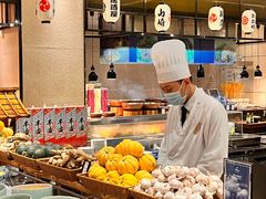 -广州万富希尔顿酒店·感趣自助餐厅·金秋蟹宴生蚝海鲜刺身