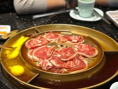 -猪啊牛呀羊啊铜盘烤肉(正大广场店)