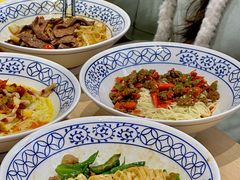 -李与白包子铺(桐梓林店)