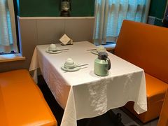 -江城小馆陕南妈妈菜·全球旅行餐厅(钟楼店)