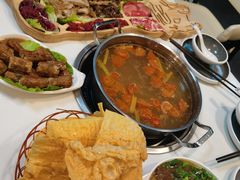 -三头牛·潮汕牛肉生蚝火锅 (夏湾店)