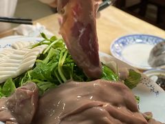 -华哥新鲜猪精品美食