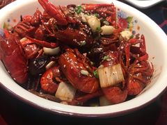 -霄汉牛三鲜湖北砂锅菜(万松园2店)