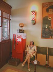 -IMUSE BARBER SHOP