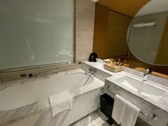 -上海中航虹桥机场泊悦酒店